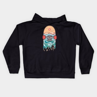 Broken ocean deck Kids Hoodie